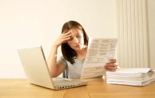 How to get out of financial difficulties ?